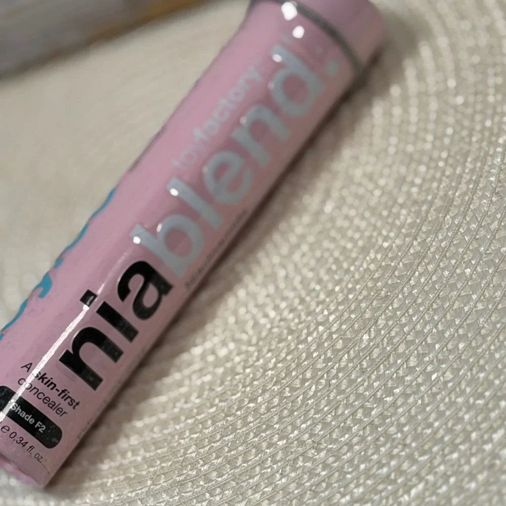 Toyfactory Niablend Niacinamide Serum Concealer Shade F2 Full Coverage Vegan